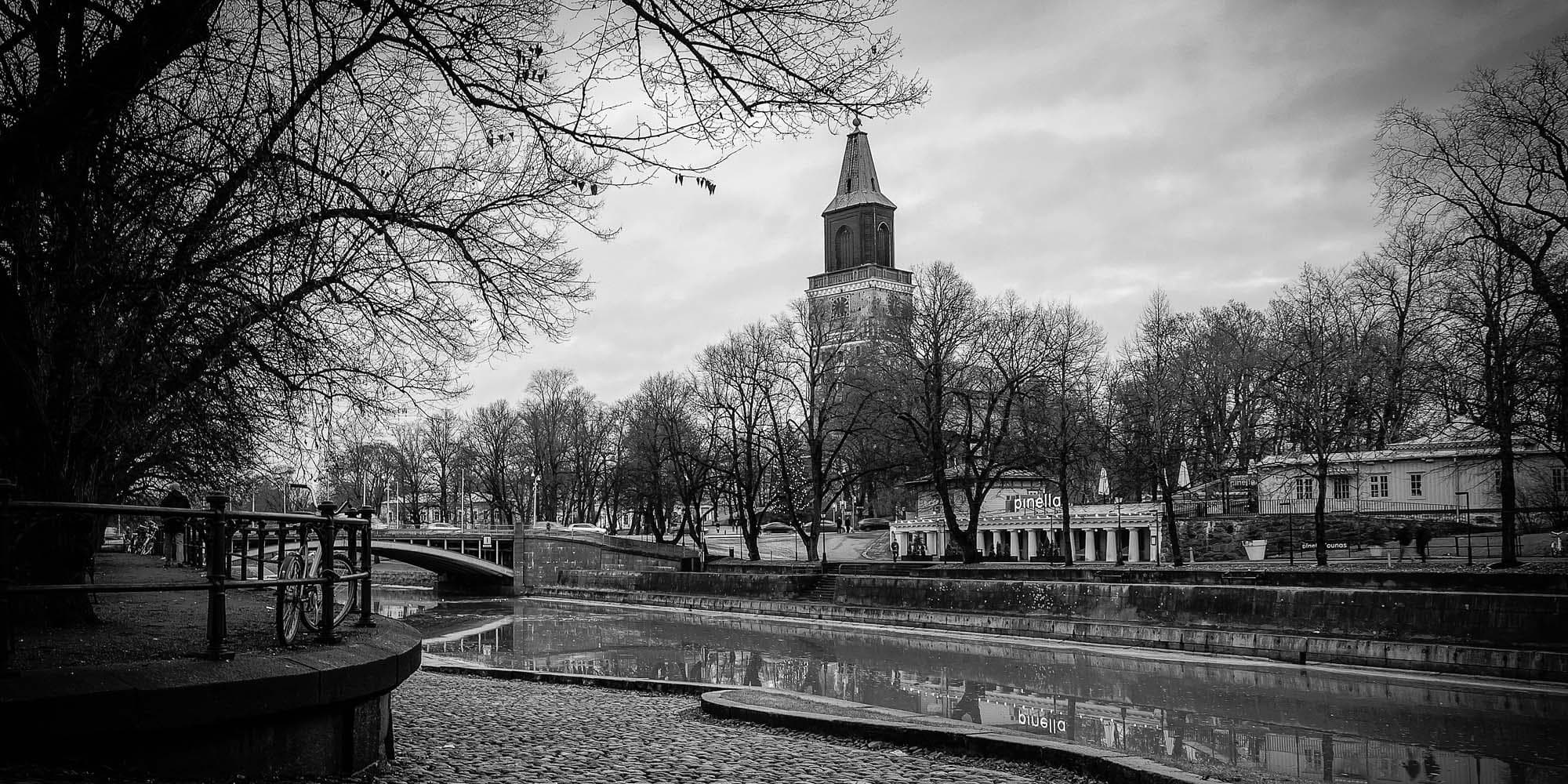 Idention henkilöstö toistaiseksi etätöissä